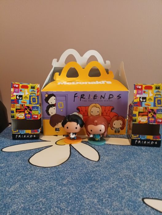 Фігуркі FRIENDS, MacDonald, Monica y Joey
