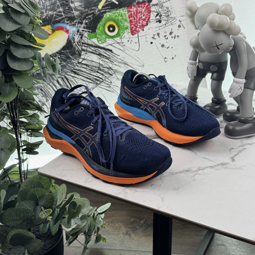 Кросівки Asics Gel Cumulus 42.5 розмір Е5553