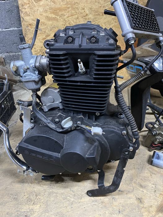 Двигун Geon cr-6 S 250