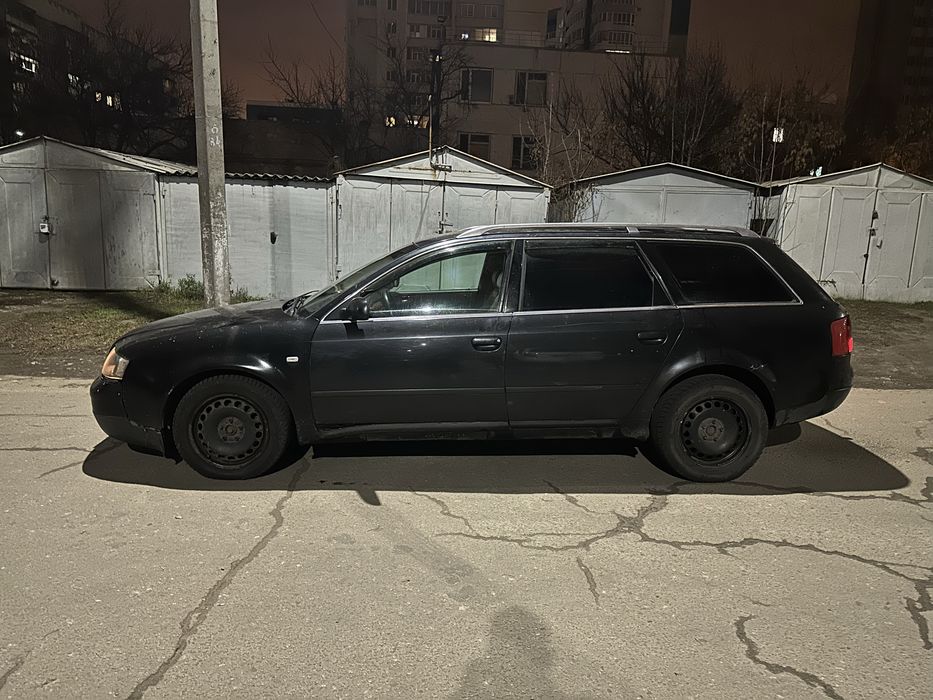 AUDI A6C5 2.5 дизель АКПП 2000 г.