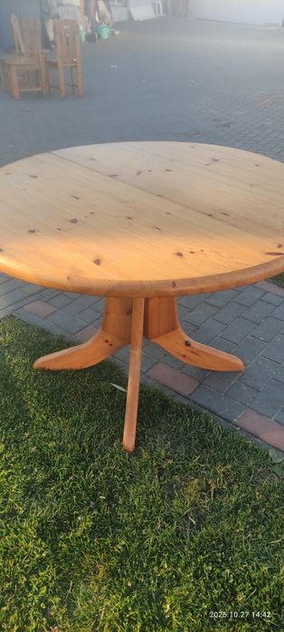 Stół sosnowy rozkładany