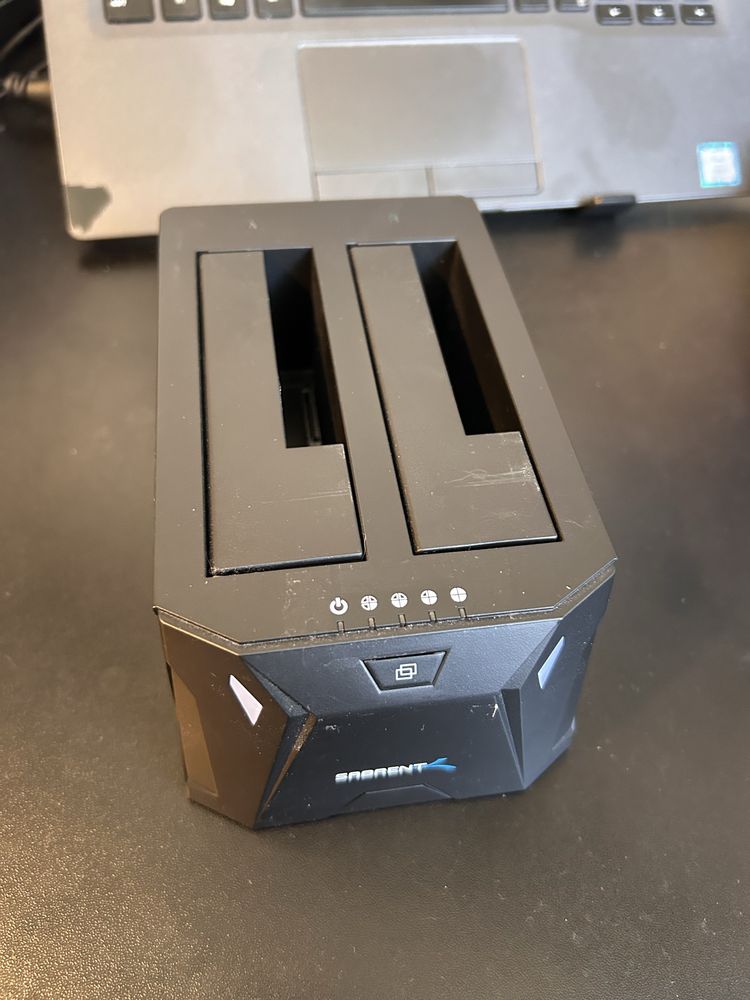 2 Bay USB A Stacja dokująca do dysków twardych (2’5” i 3’5”)
