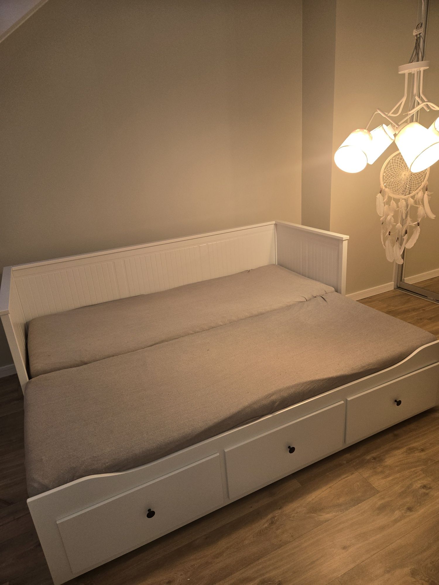 Łóżko Ikea Hemnes
