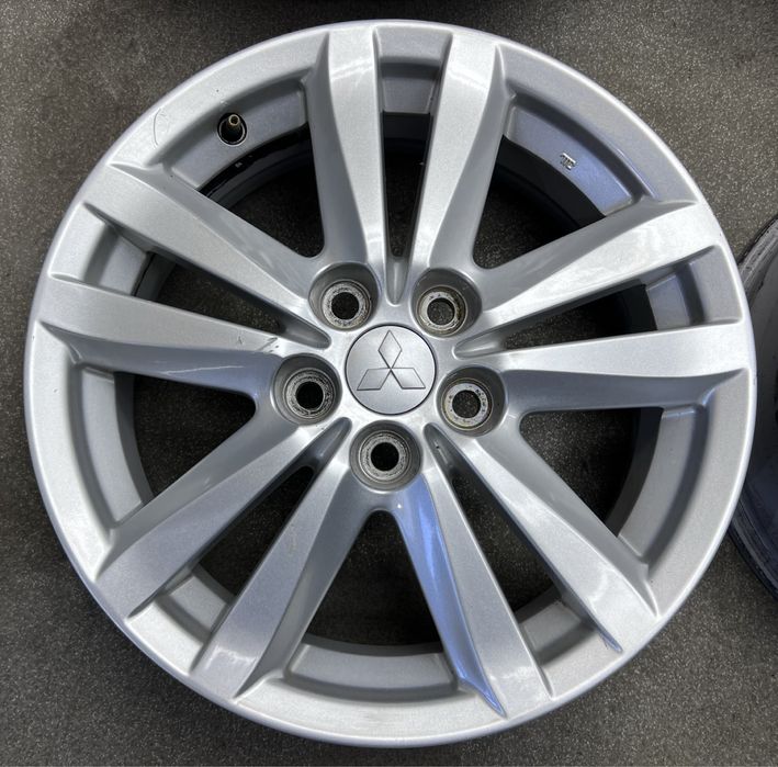 Диски R17 5 114.3 et46 J6.5 Оригінал Mitsubishi ASX outlander