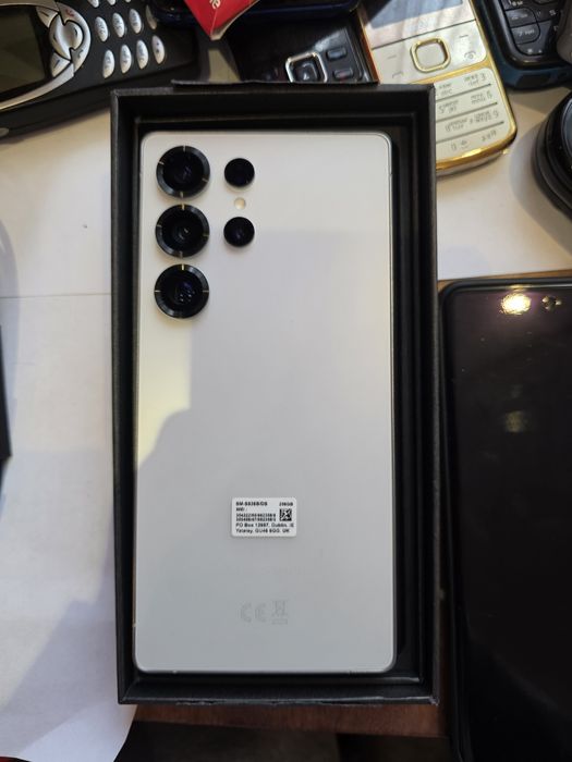 S25 ultra 12/256 новий