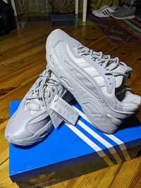 Кросівки Adidas Oznova, US 43 ⅓, US 42 ½