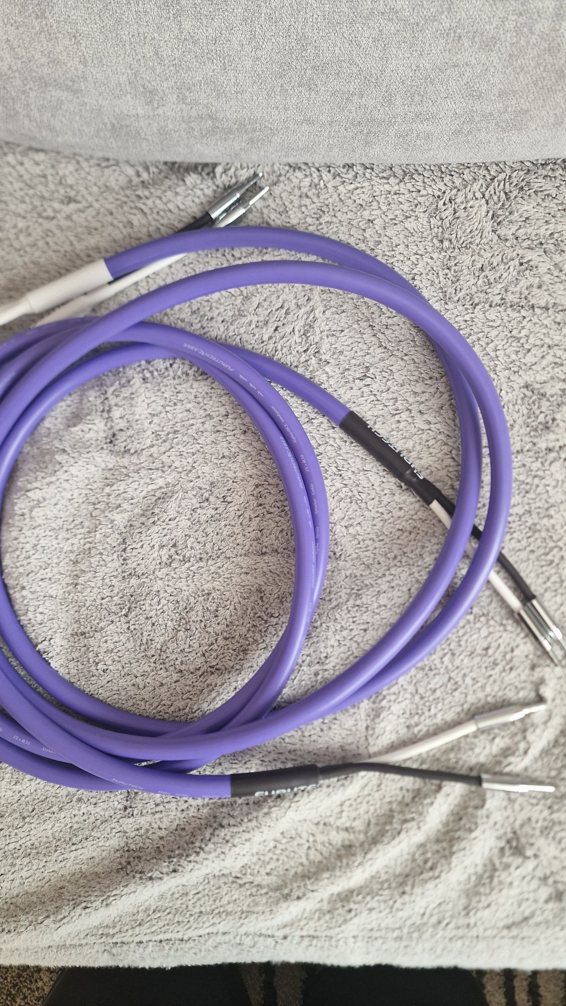 Kabel głośnikowy Furutech FS Alpha-36 konfekcja banany 2x2.5m