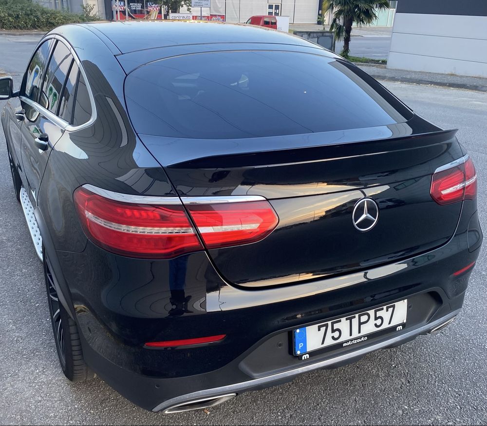 Mercedes GLC 350 pluguin / Gasolina