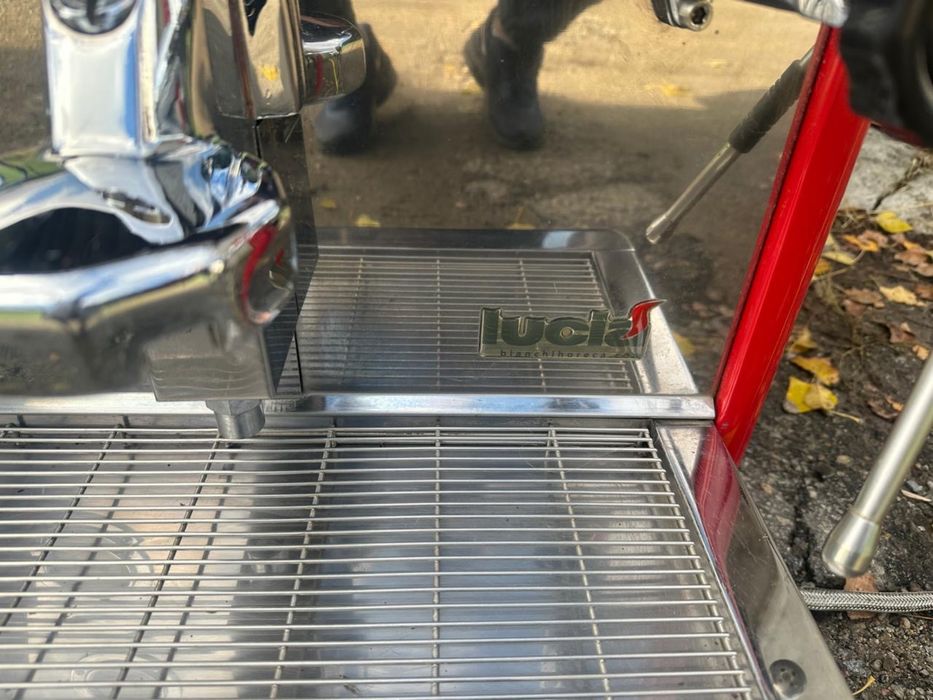 Продается кофемашина и кофемолка