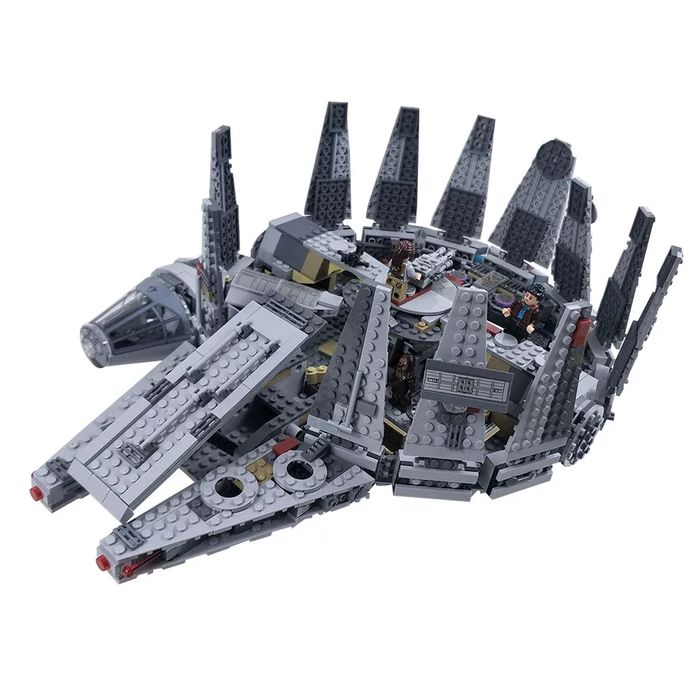 Set lego Millenium(s) Falcon / Star Wars