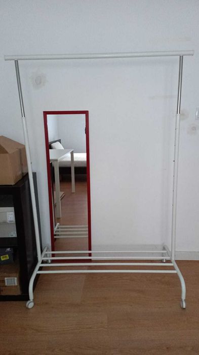 Chariot branco do Ikea