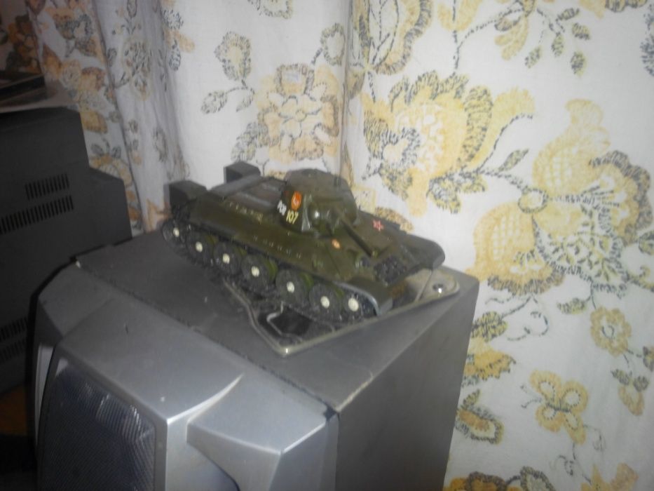 Сборные Модели масштаб  1/35, 1/72