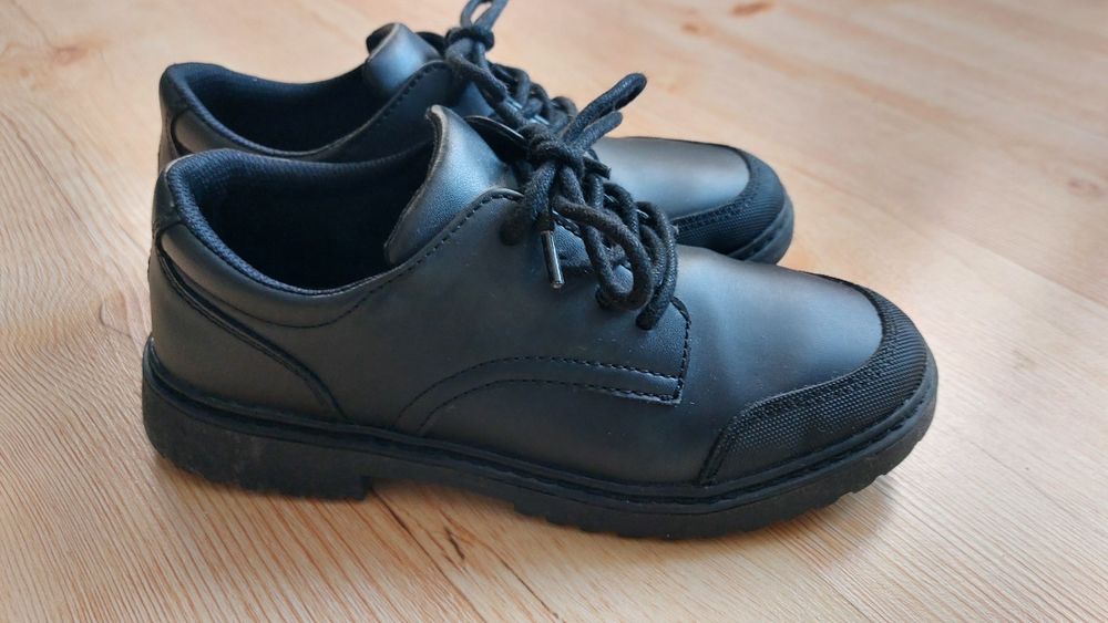 Półbuty skórzane Oksfordki r.34 22cm  V by Very