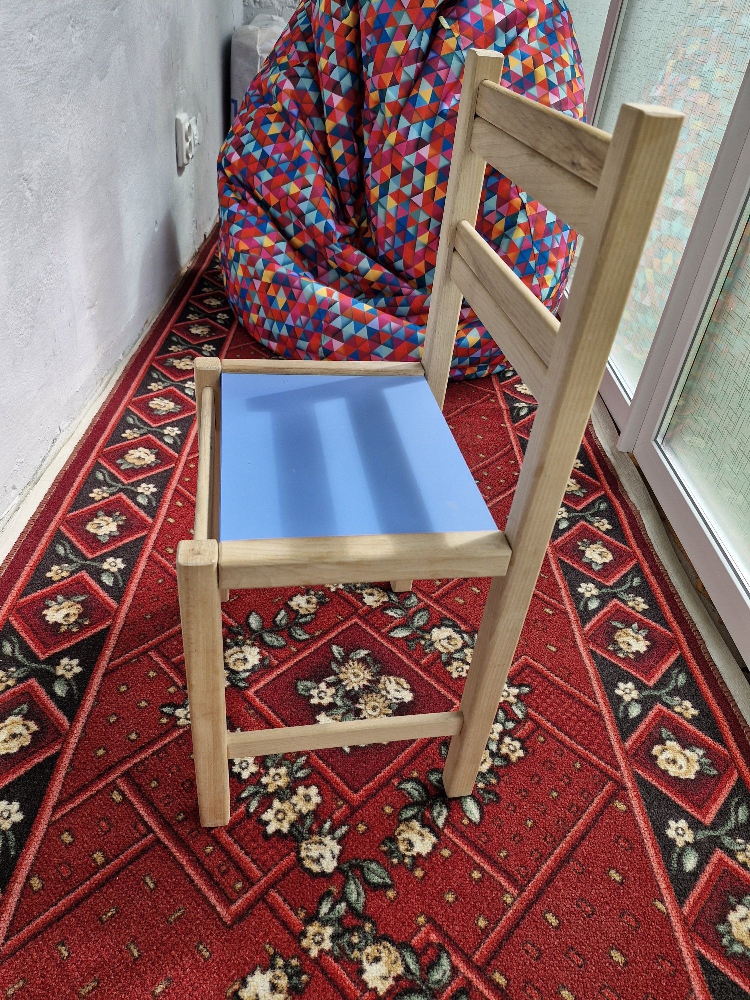 Стільчик стілець табурет