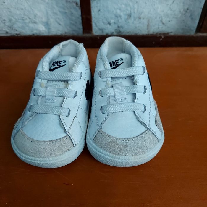 Nike blazer para bebé tamanho 16