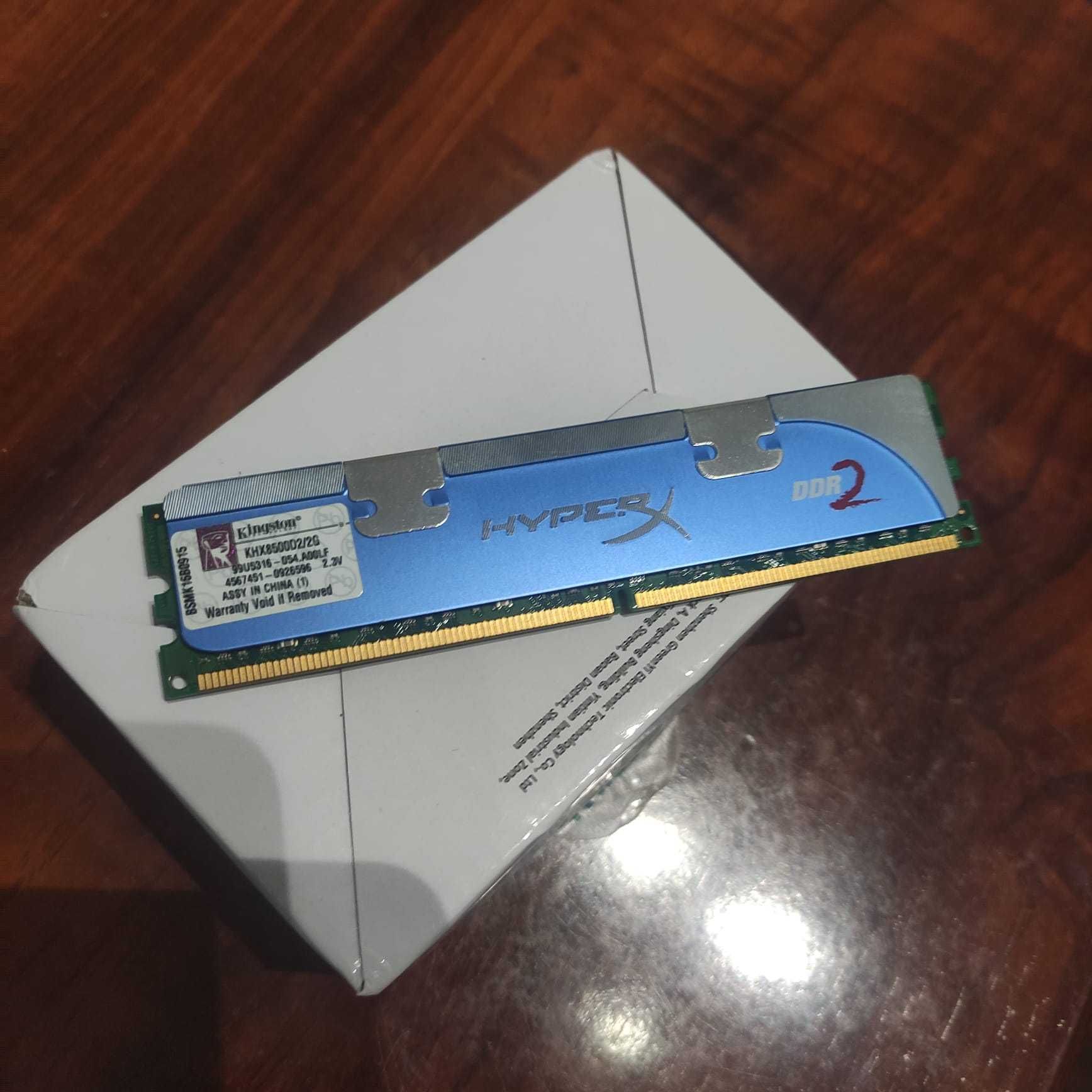 2 Memorias RAM 2Gb DDR2