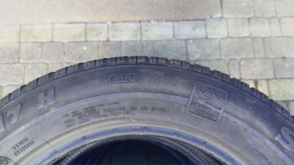 Opony zimowe Semperit 215/65/R17
