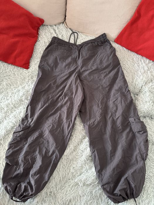 Сірі штани карго CROPP