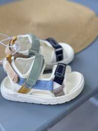 Босоніжки дитячі HM Zara 20-25 розміри сандалі