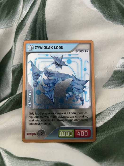 Karty invizimals żywiołak lodu
