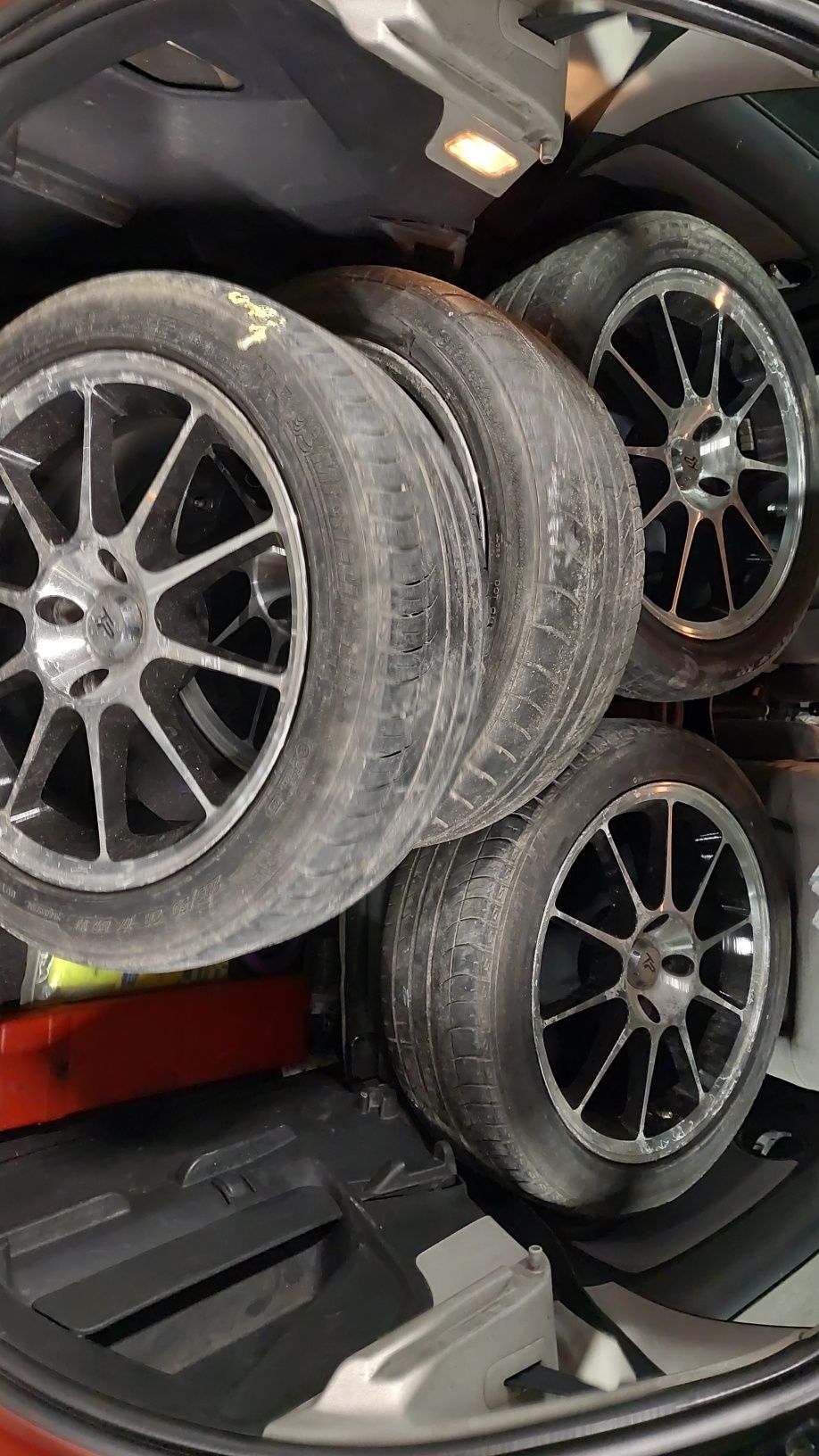 Jantes 17” 4x108 com pneus