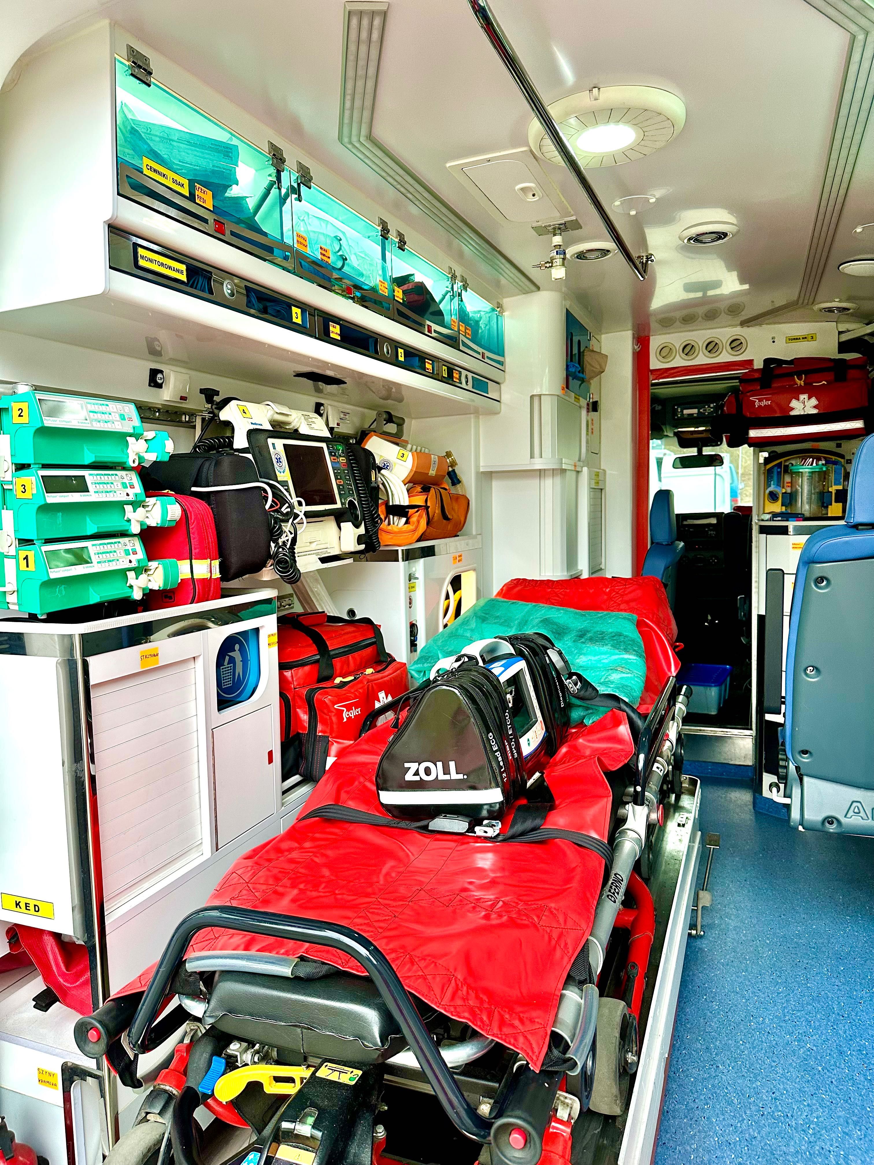 Transport medyczny Transport sanitarny
