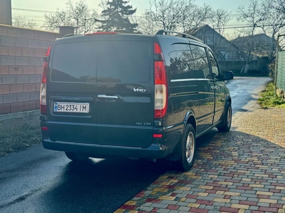 Mercedes Benz Vito 2011