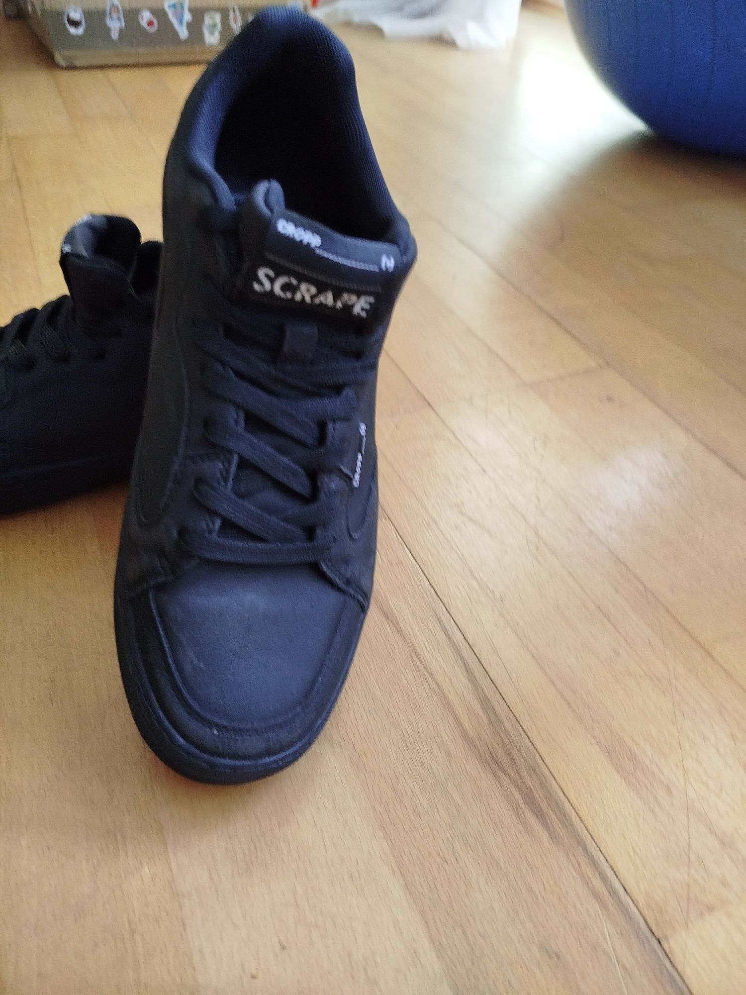 Buty sportowe męskie cropp