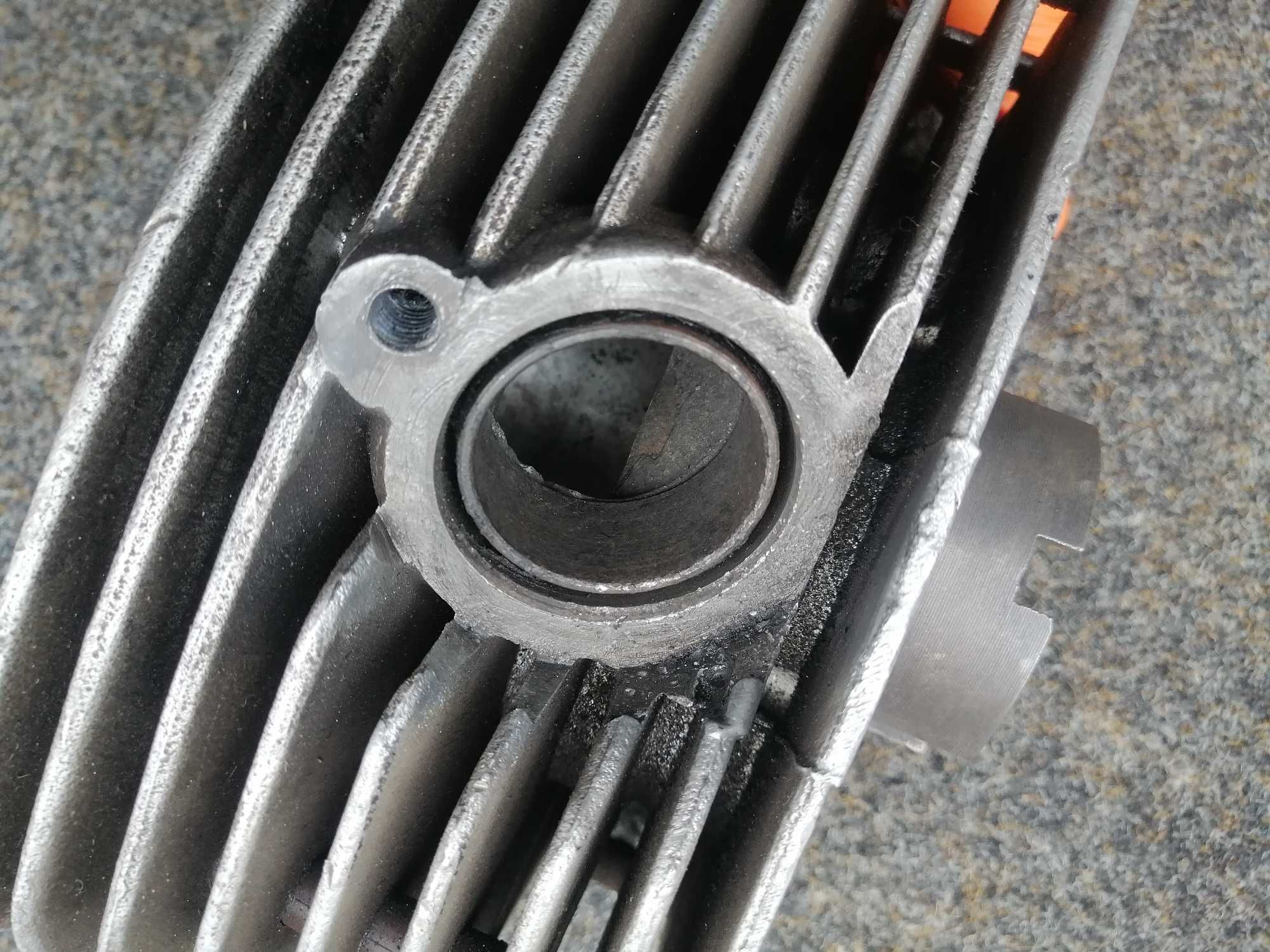 cylinder głowica WSK 175