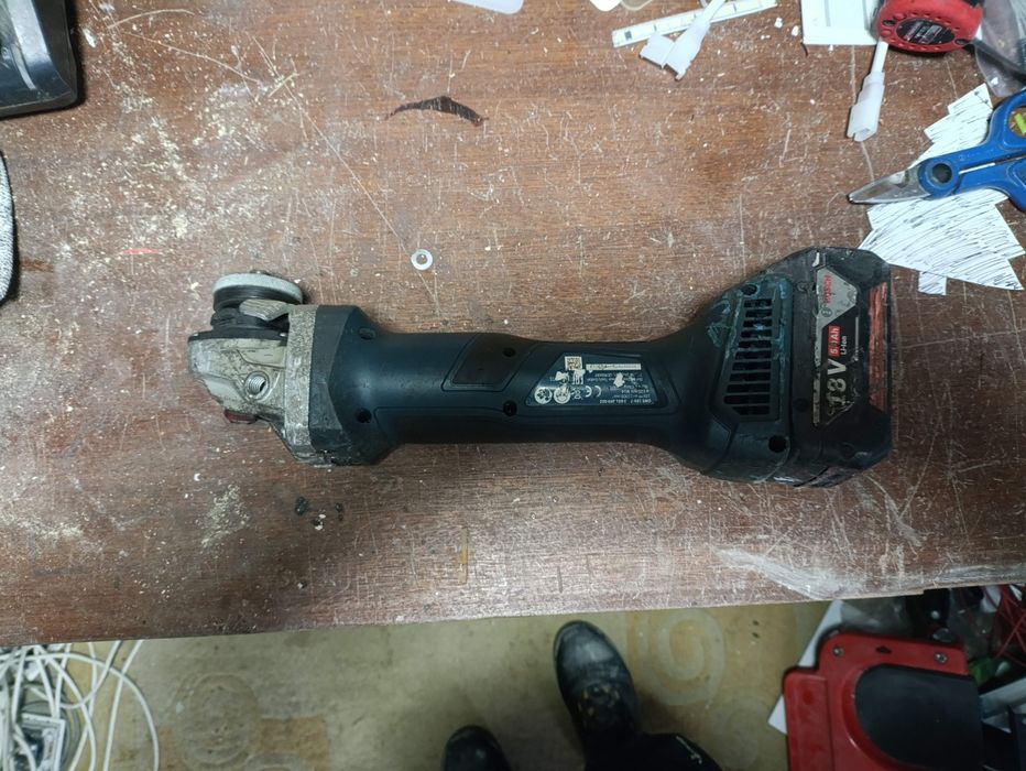 Rebarbadora Bosch 18v