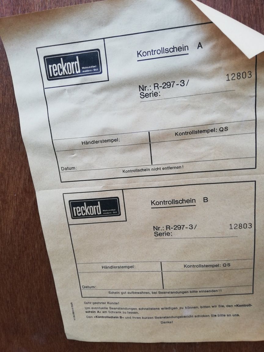 Komoda z nastawką witryna.