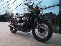 Triumph Bonneville T100 T120 Black