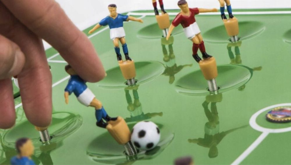 Piłkarzyki Gra Sprężynowa Stół do Piłkarzyków Dla Dzieci Prezent