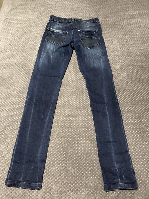 Джинси на підлітка