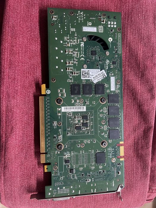 Karta graficzna nvidia Quadro 4000