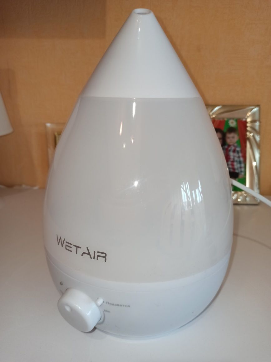 Продам увлажнитель воздуха  WetAir MH-204W