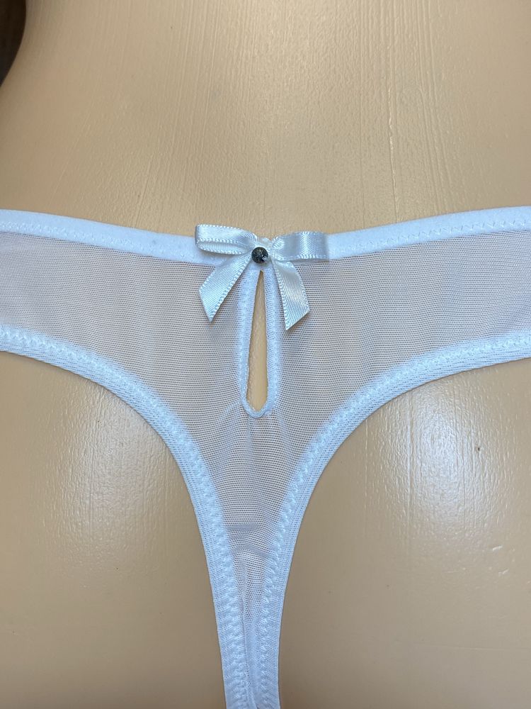 Majtki stringi Marie Jo od PrimaDonna 38/M naturalna perła -NOWE