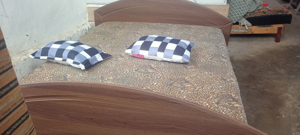 Кровать двуспальная 6500 дост отд