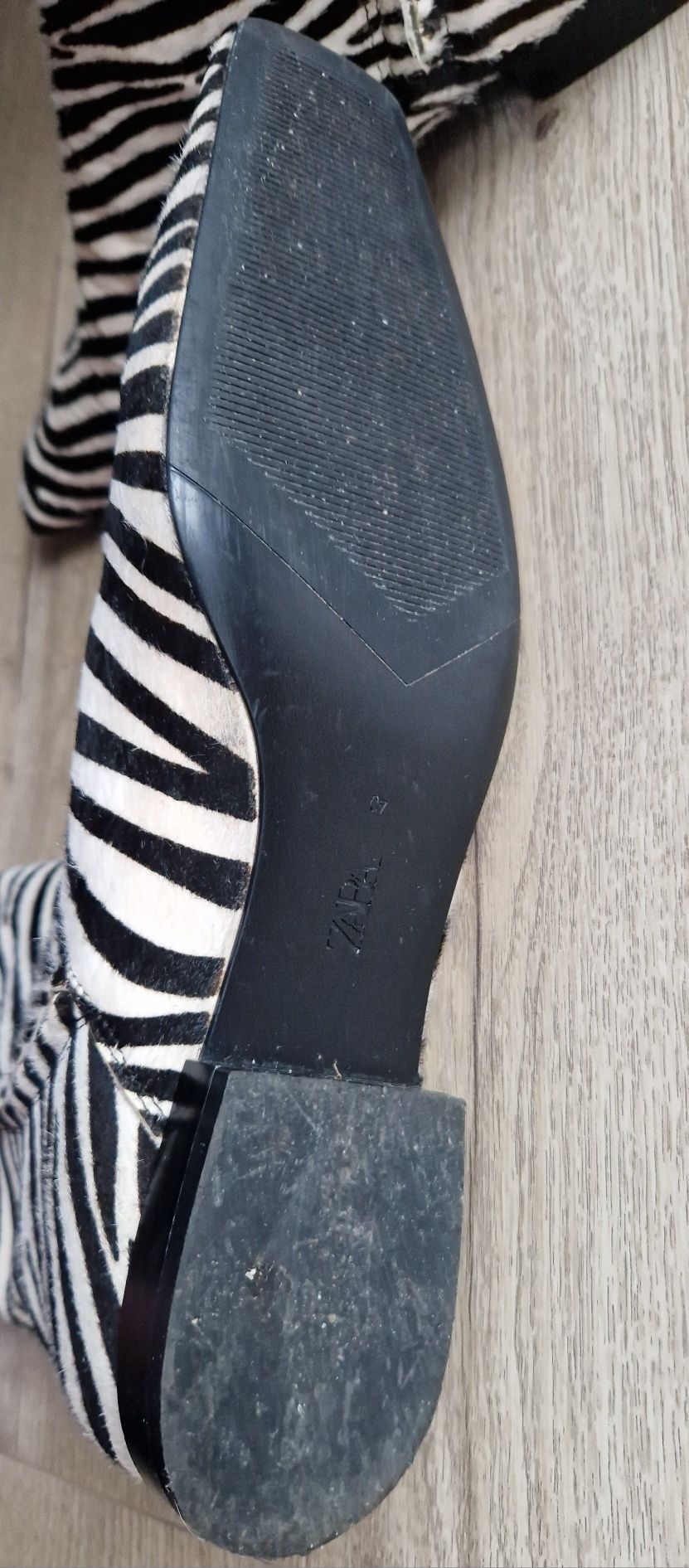 Botki buty sztyblety Zara r. 40 print zwierzęcy zebra ze skóry sierść