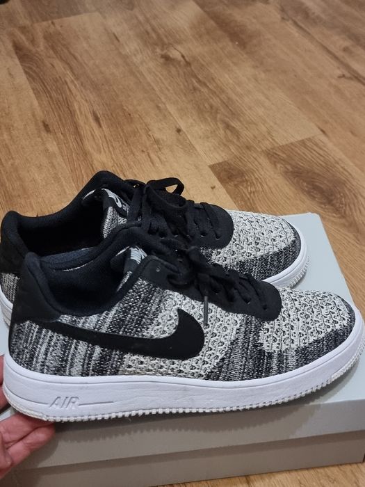 NIKE AIR FORCE 1 FLYKNIT 2.0 (niemal nowe)