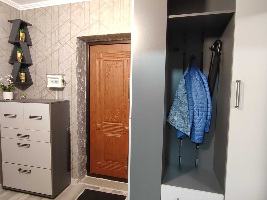 Продам 1-кв на Бочарова