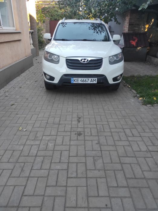 Продам Хюндай Санта Фе 2011