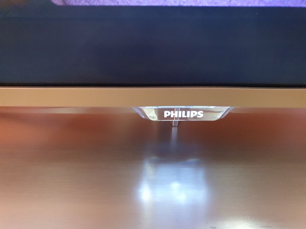 Телевізор Philips 55 дюймів