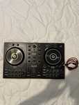 Hercules Impulse 300 MESA DE DJ