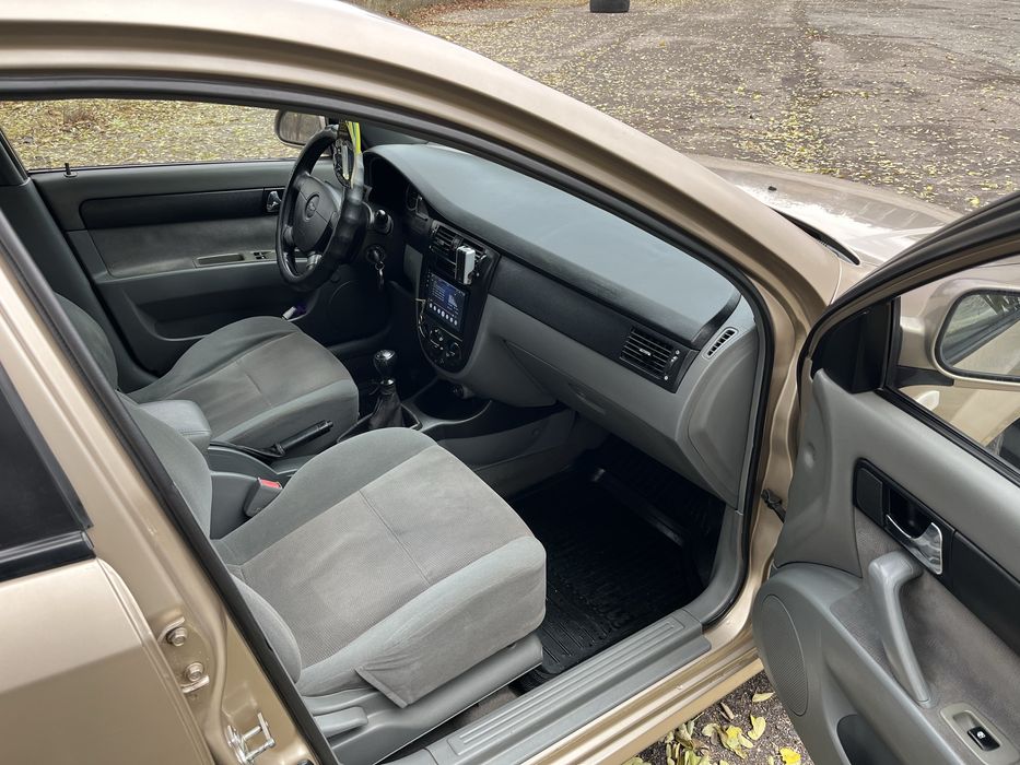 Шевроле Лачетті 1.8 газ/ бензин