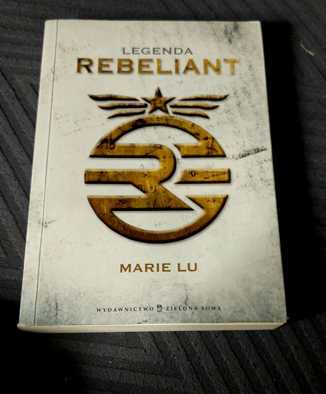 Legenda Rebeliant  Marie Lu