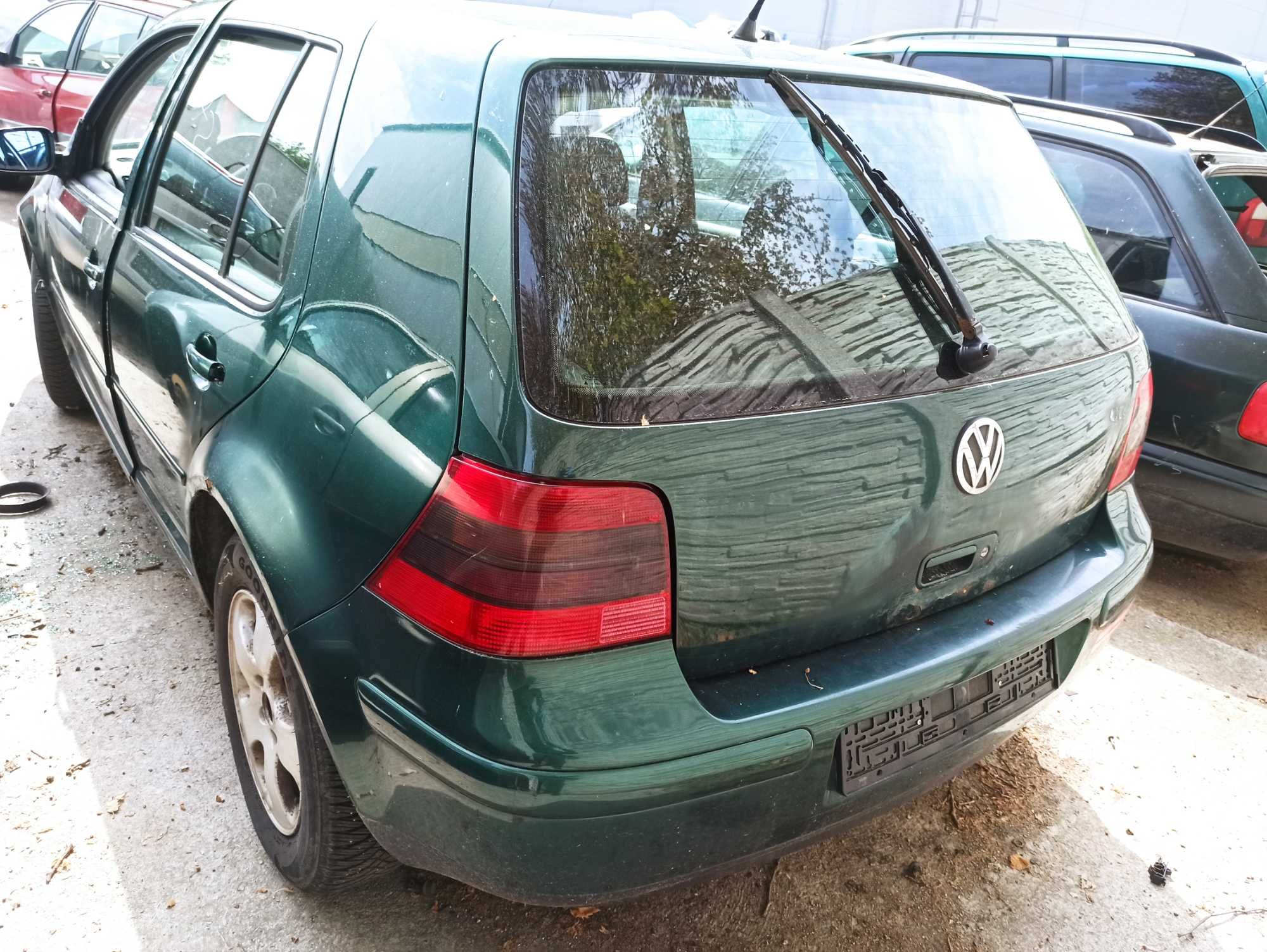 Volkswagen Golf IV Samochody na części