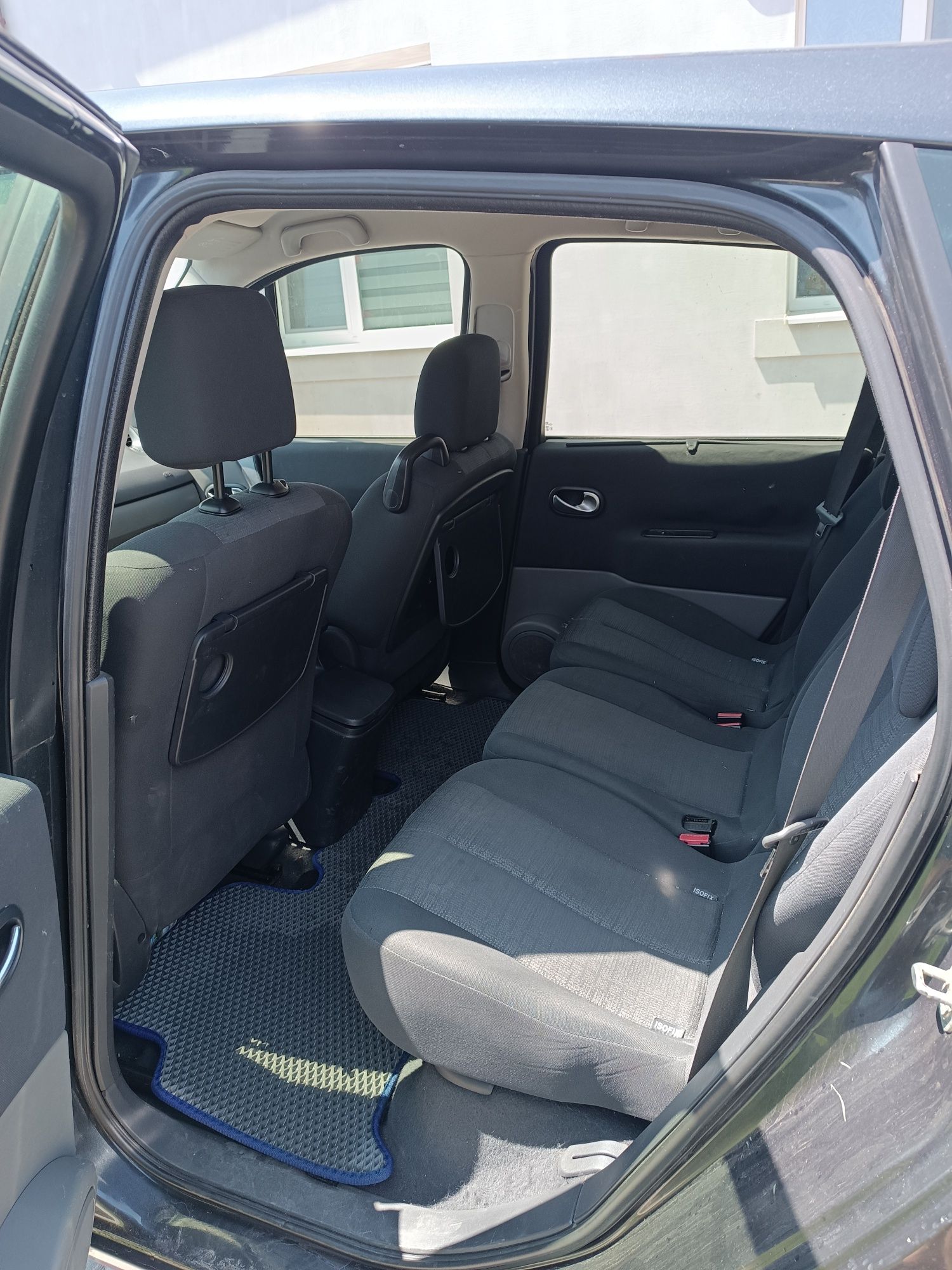 Продам авто Renault Megan scenic 2.