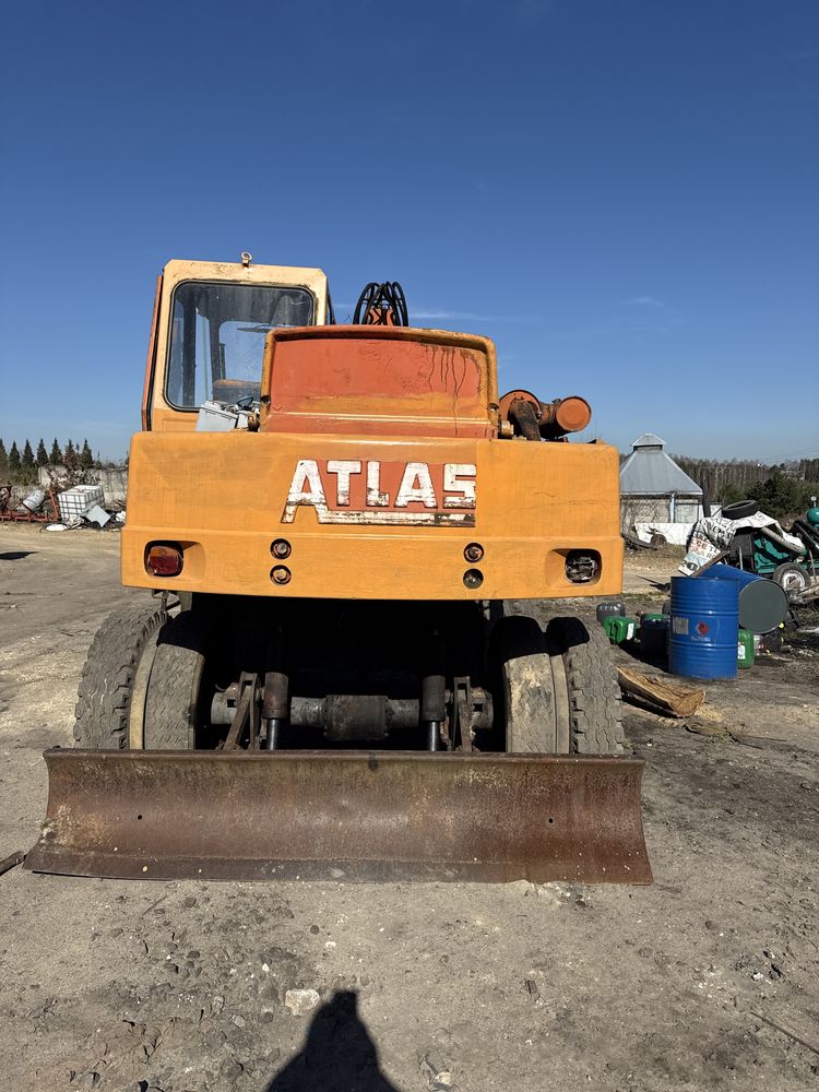 Koparka ATLAS 1301E 100 % sprawna dwie łyzki