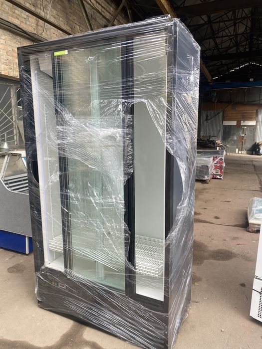 Двухдверный холодильный шкаф Холодильник Ларь витрина под бутылки